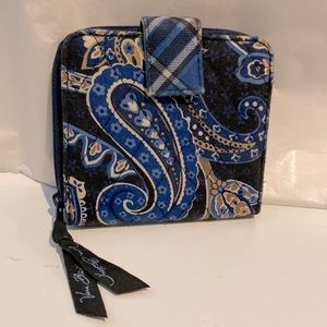 Vera Bradley Women's Mini Zip Wallet Windsor Navy - Excellent Condition